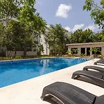 New! Condo Coto8 10Min To Beachwifi 200Mbgym